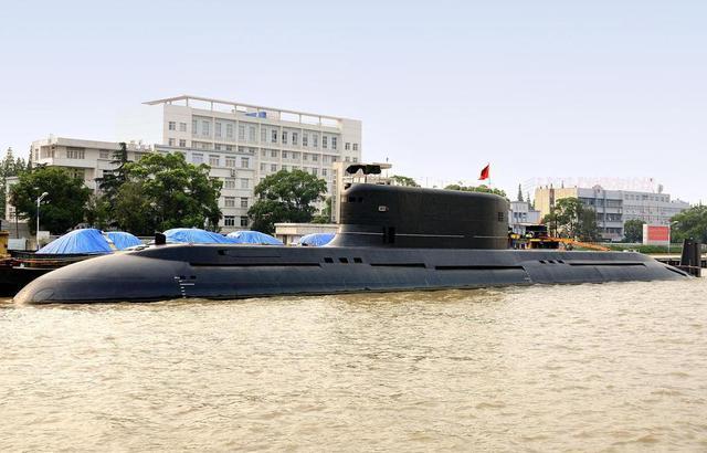 032型潜艇 上万千米导弹试验全靠它